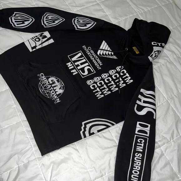 Chinatown Market Hoodie | VHS Home Video Design | XL | Black/White - Picture 3 of 6